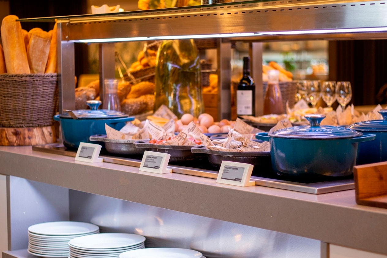 Etiquetado digital para buffets hoteleros con etiquetas electrónicas